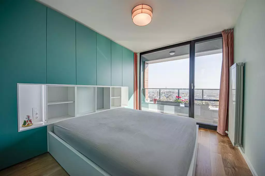 Эксклюзивная трехкомнатная квартира в Болгарии