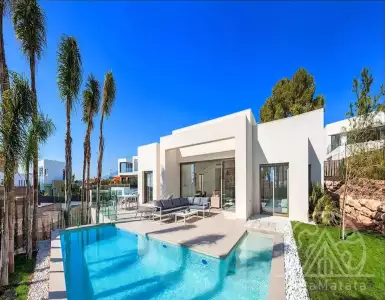 Шале в Испании, недалеко от городов: спокойствие и отдых круглый год