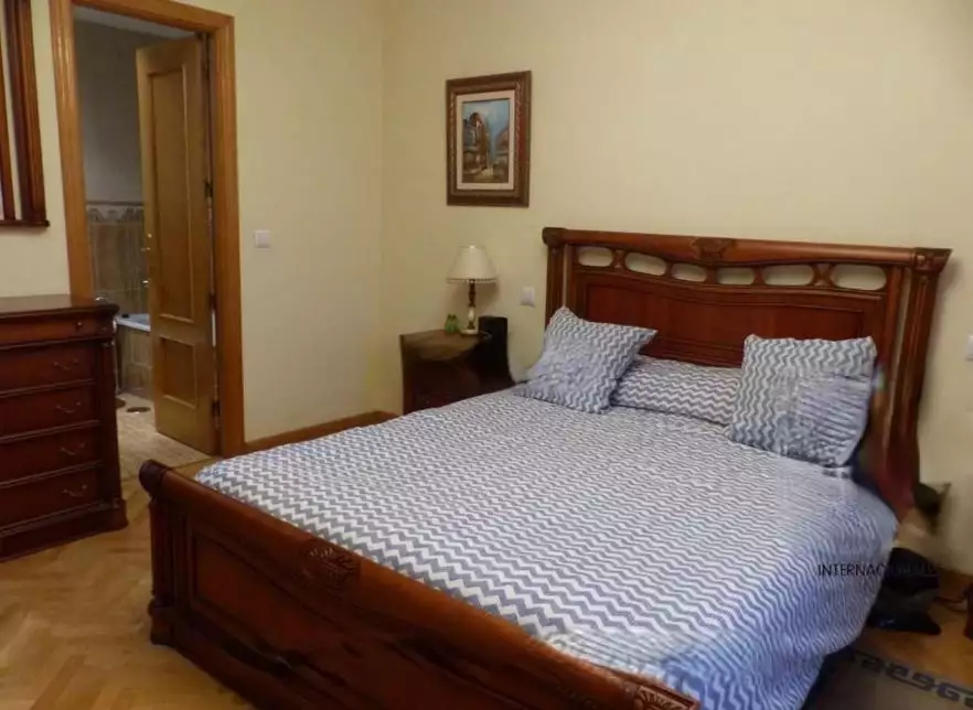 Продажа смежного дома в Вальдебебас - Вальдефуэнтес