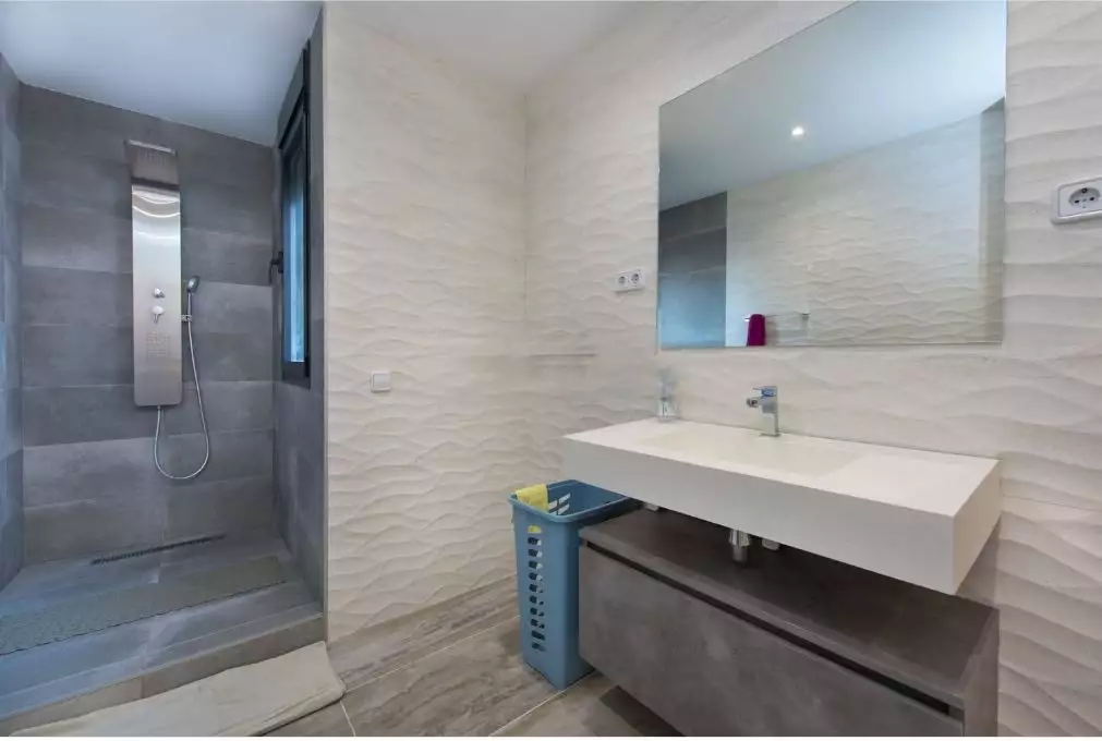 Таунхаус на продажу в Орталеза, Мадрид