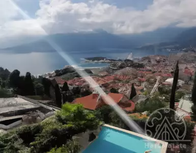 Квадрат на южном берегу Адриатики за 700 евро! Топ места покупки недвижимости для сербов.