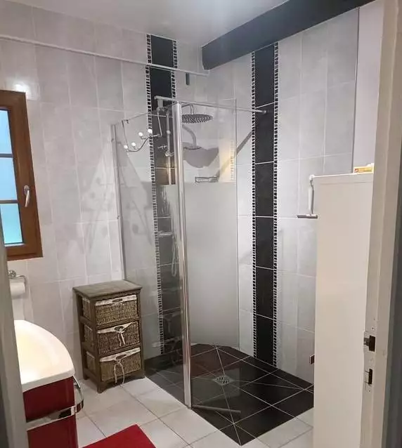 Уютный домик с ремонтом в Saint-Ouen-du-Tilleul, Франция