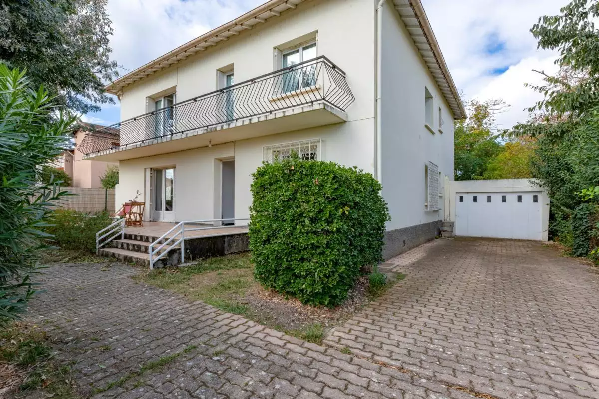 Очаровательные апартаменты в районе Касселардит, Тулуза