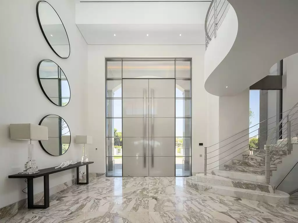 Сногсшибательная вилла с необычными закатами в Португалии