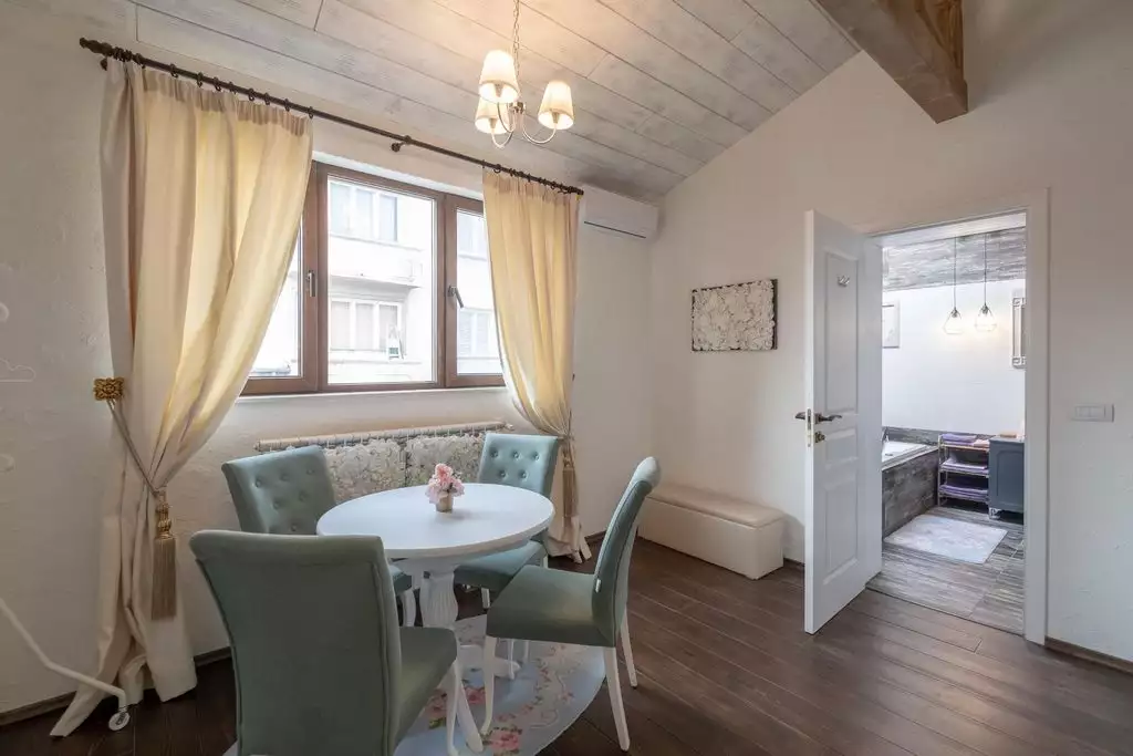 Заходи и живи!</div><div class=