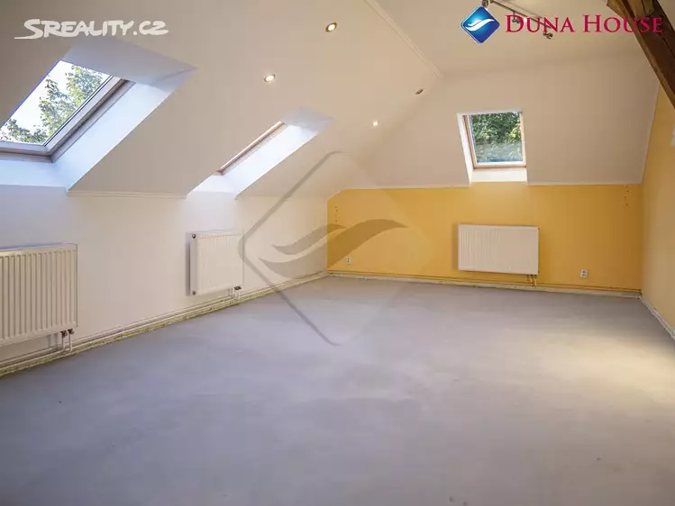 Самый лучший район для семейной жизни в Чехии - Ржичаны.</div><div class=