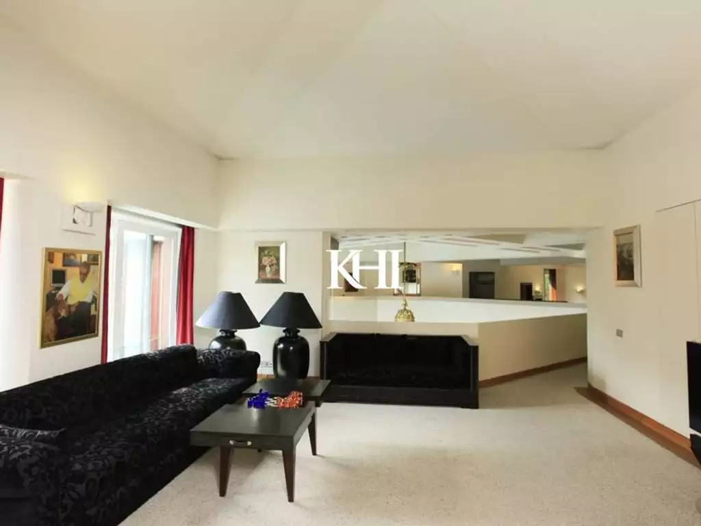 Уединенный престижный дом с фантастическим садом в Стамбуле, Турция