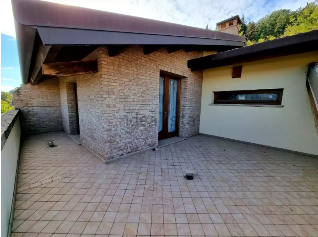 Огромная вилла всего за 340.000€ в самом красивом районе Италии!