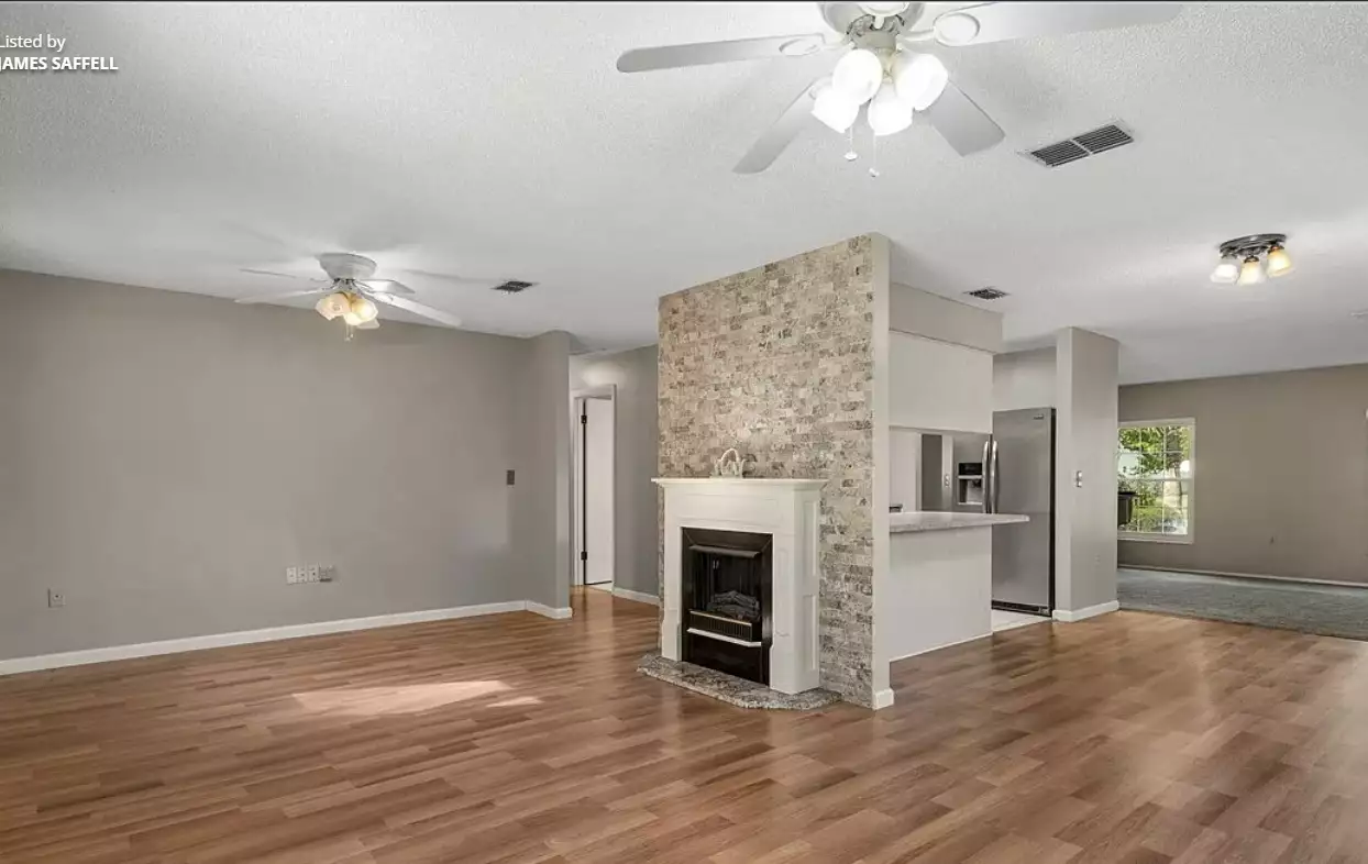 Аристократичный дом с собственным садом и бассейном во Флориде, США