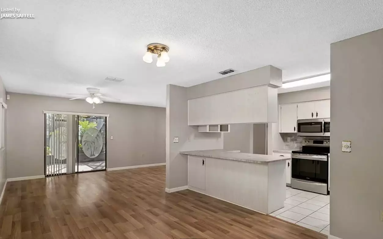 Аристократичный дом с собственным садом и бассейном во Флориде, США