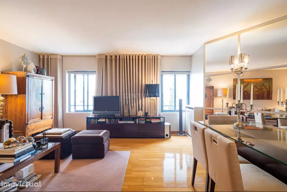 Камполиде - один из топовых районов для жизни в Португалии. Показываем квартиру