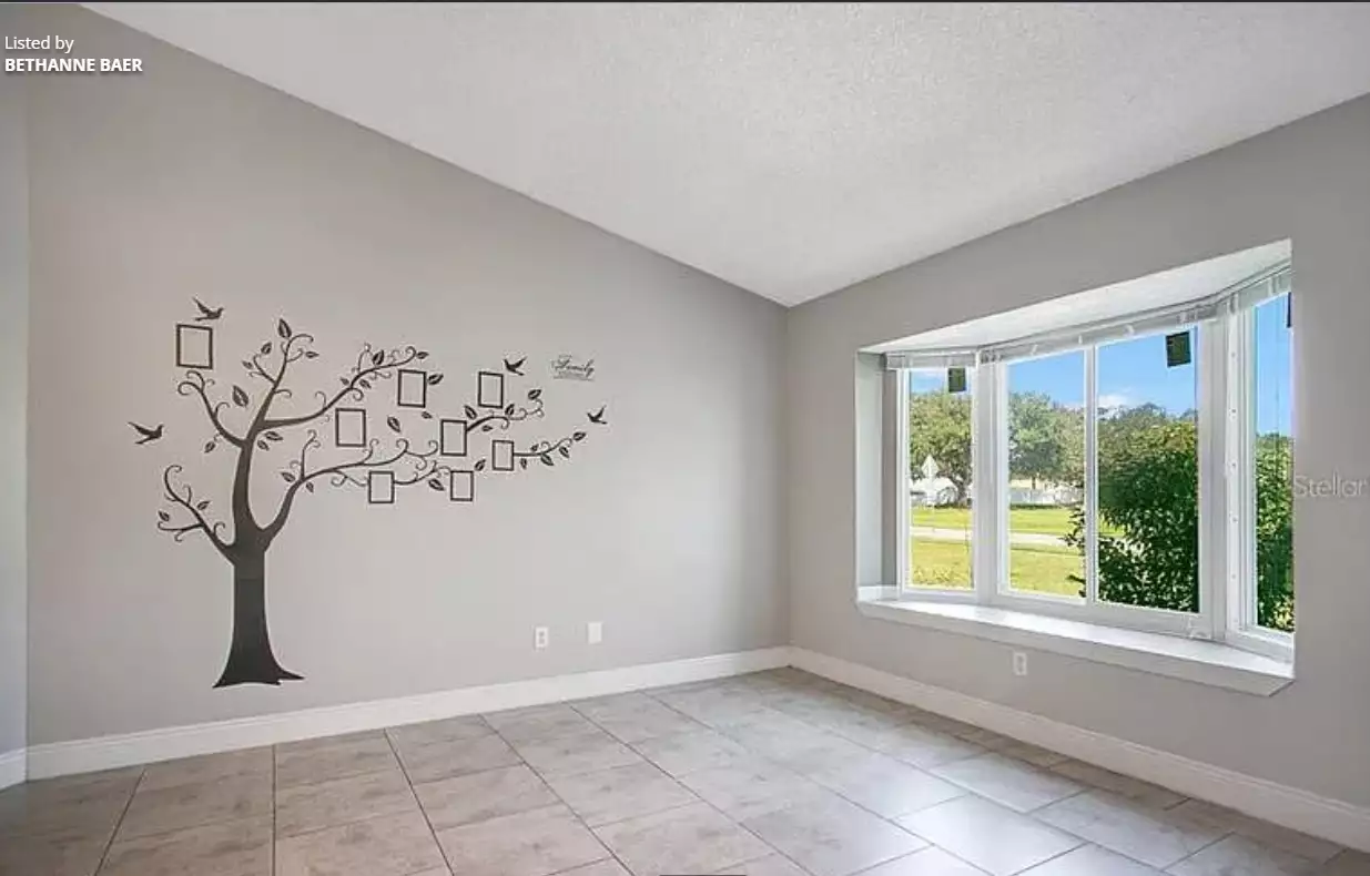 Где самое не дорогое жилье в США? Обзор уютной резиденции во Флориде