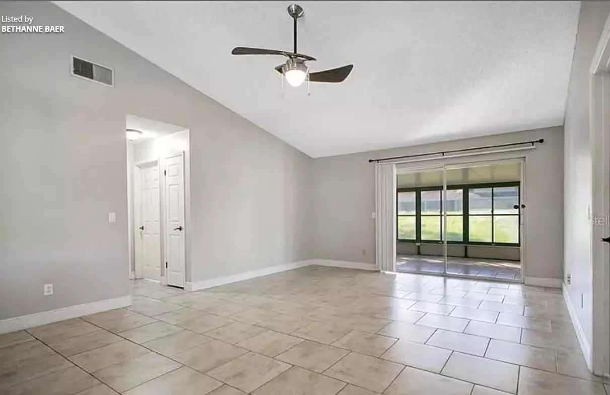 Где самое не дорогое жилье в США? Обзор уютной резиденции во Флориде