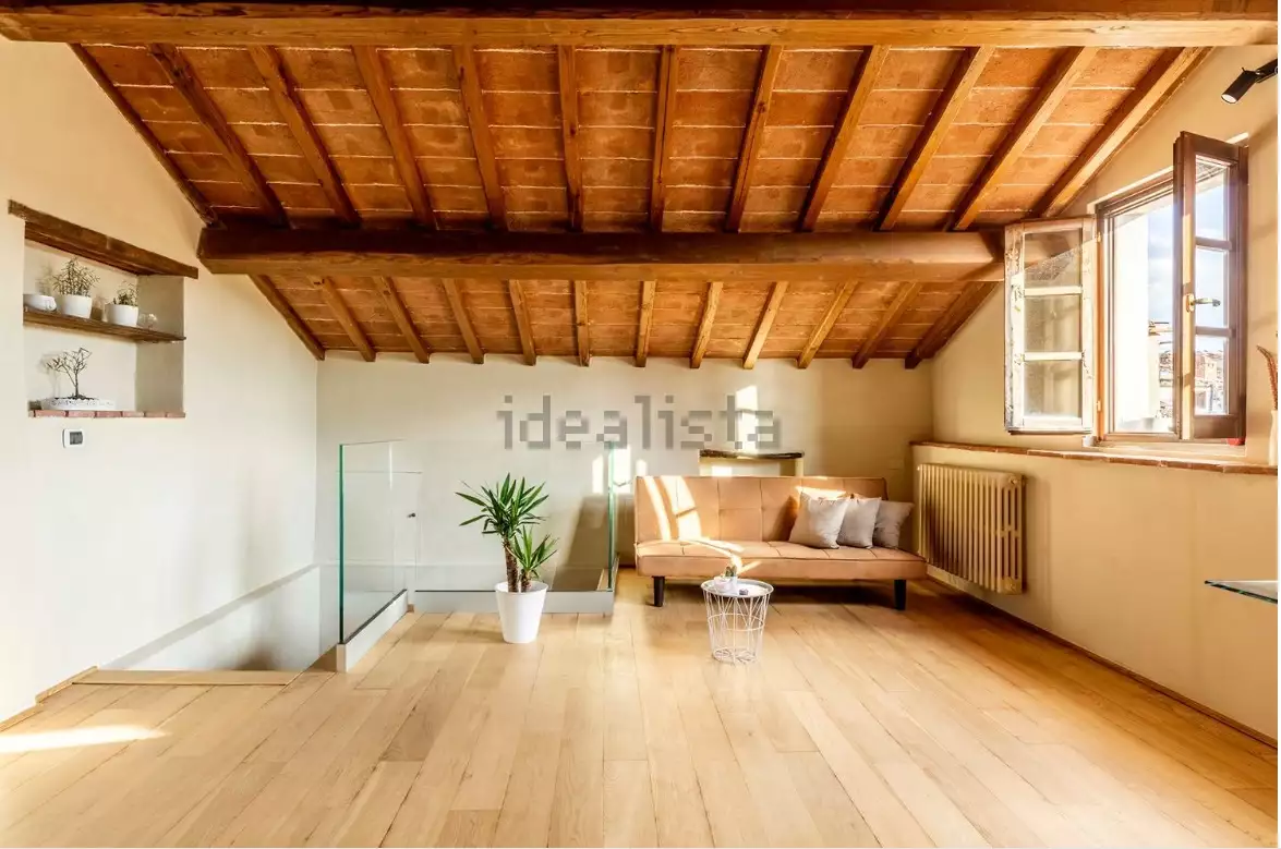 Лучшая инвестиция в итальянскую недвижимость - квартира 200м2 в центре Ареццо