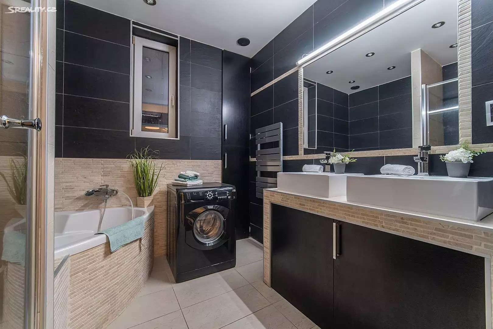 Простор, уют, свет - квартира мечты с 2 спальнями в центре Праги, Чехия