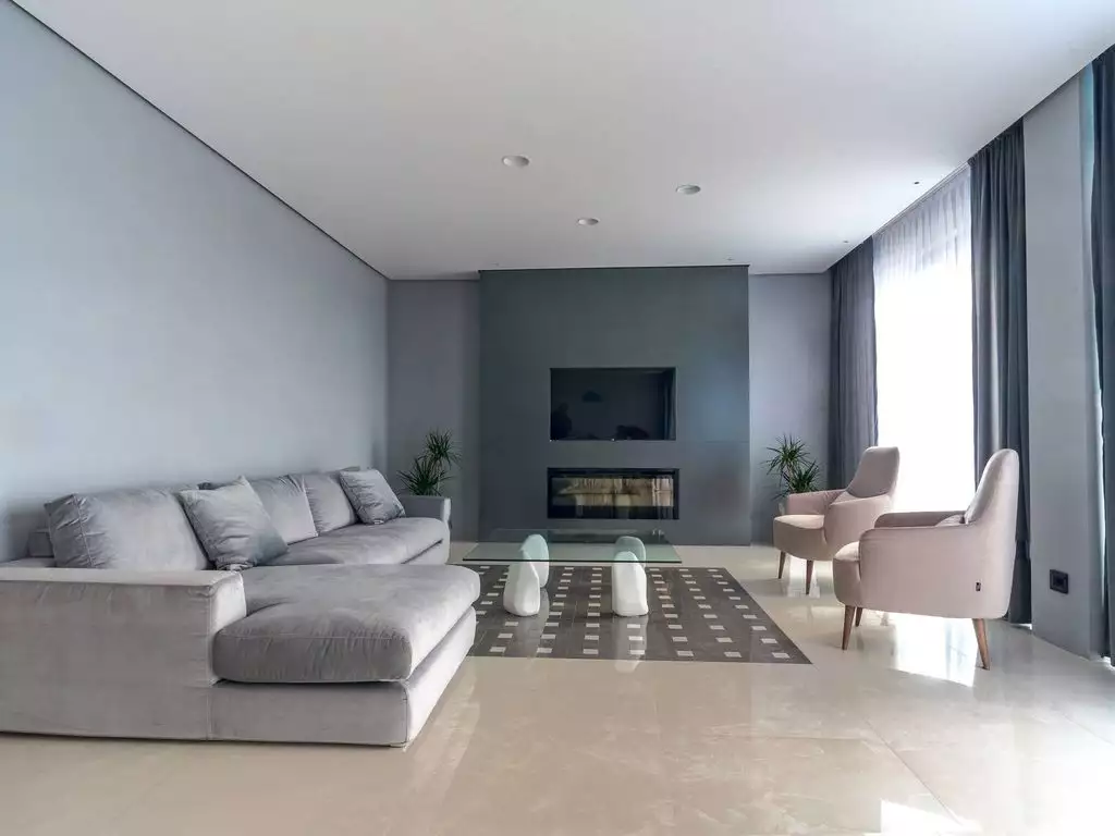 Курортная недвижимость в Черногории - 3 элитные виллы на берегу моря