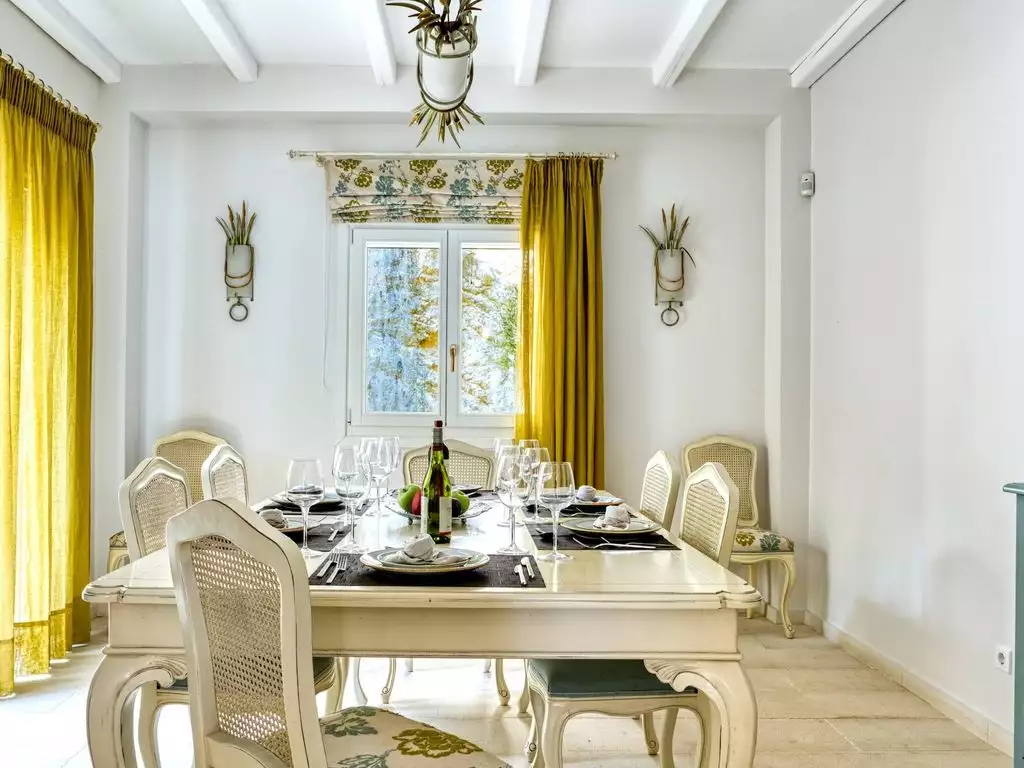 Непревзойденная красота Корфу: три виллы с выходом на пляж Агни