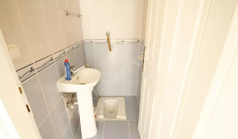 Обзор трехкомнатных квартир (2+1) в Енигюн.</div><div class=