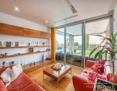 Апартаменты в комплексе бизнес-класса в Лимассоле, Кипр: идеальное место для жизни и бизнеса