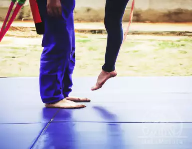 Pятничное эссе: писатель, дисциплинар, неграмотный дедушка - отражение писателей о преподавателях и их влияние на формирование личности