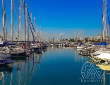 - Инвестиции в Ларнаке приводят к успеху