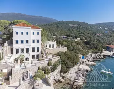 Элитная вилла на Черногорском побережье: уникальная возможность купить недвижимость мечты