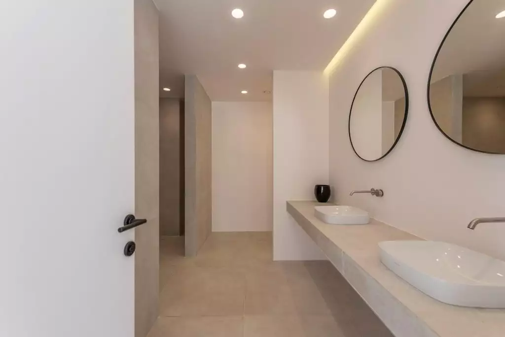 Элитная вилла на Черногорском побережье: уникальная возможность купить недвижимость мечты