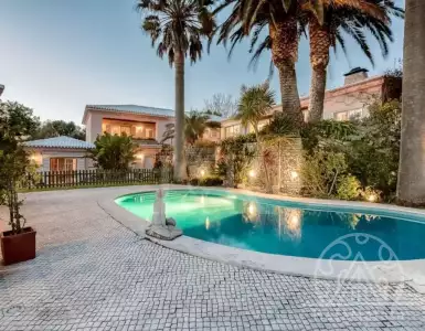 Изысканная ферма в Маник-де-Байшу: жизнь в роскоши и идеальном балансе с природой