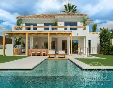 Обзор сказочной виллы в долине гольфа Новой Андалусии, Испания