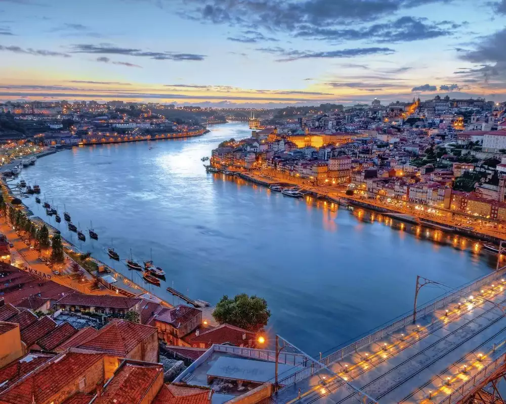 Особенности получения работы в Португалии