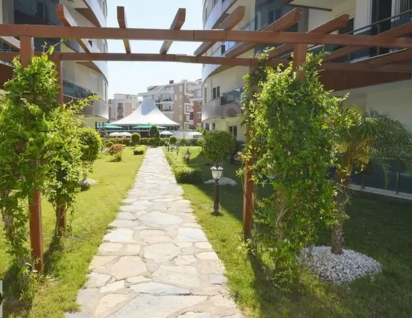 Доступные квартиры (2+1) в Лимане. Коньяалты \ Турция.