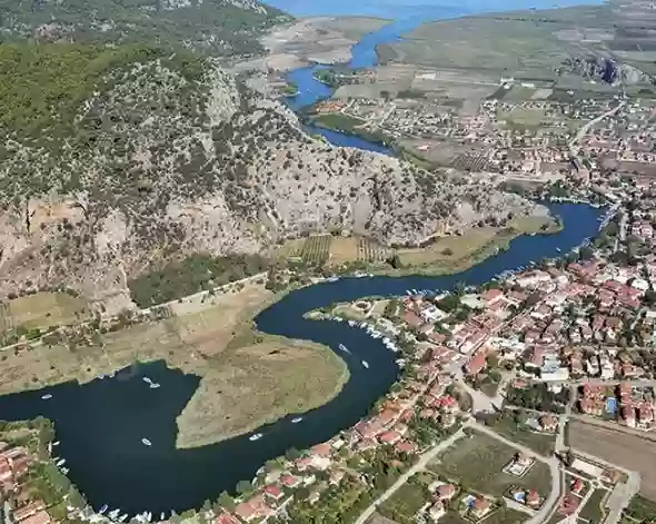 Квартиры (2+1) в Дальяне \ район Ортаджа, провинция Мугла. Турция