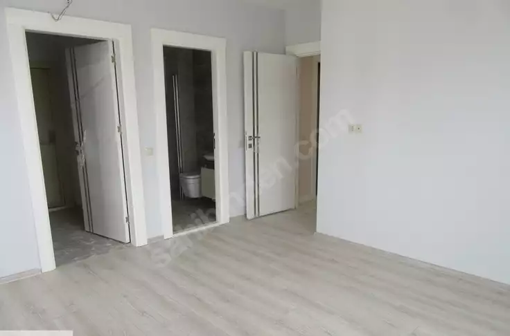 Комфортные квартиры в Мерсине (3+1) в Турции.