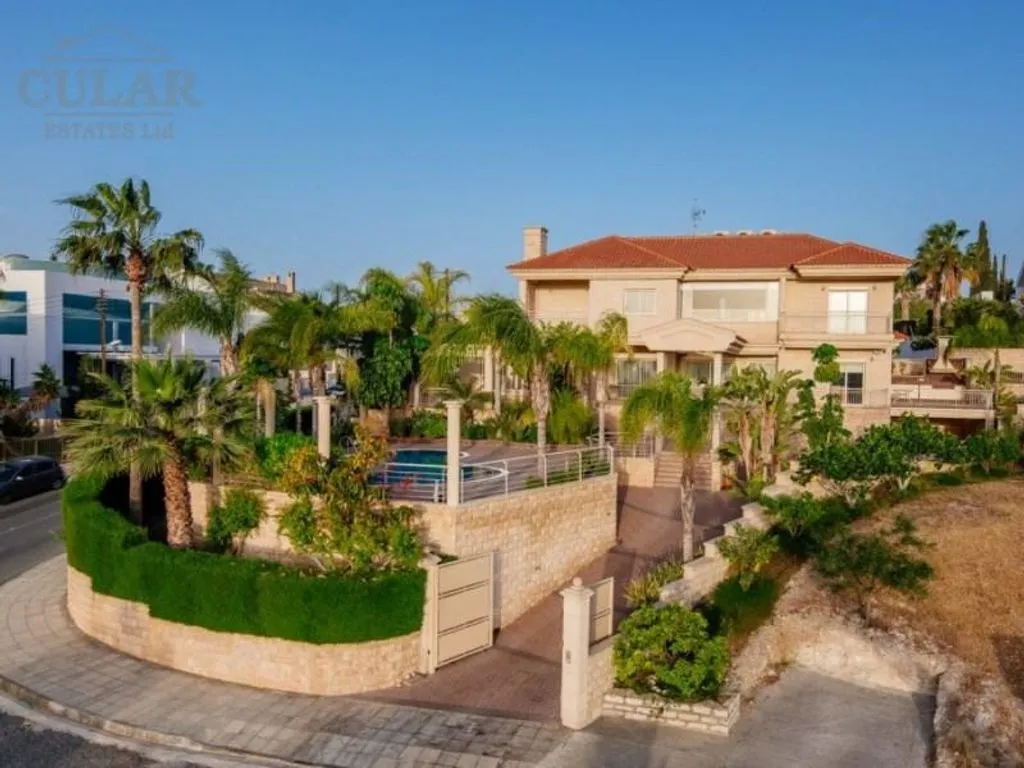 Вилла 450м² в Кипре, Лимасол. Стоимостью 2000000€ аренда фото-12