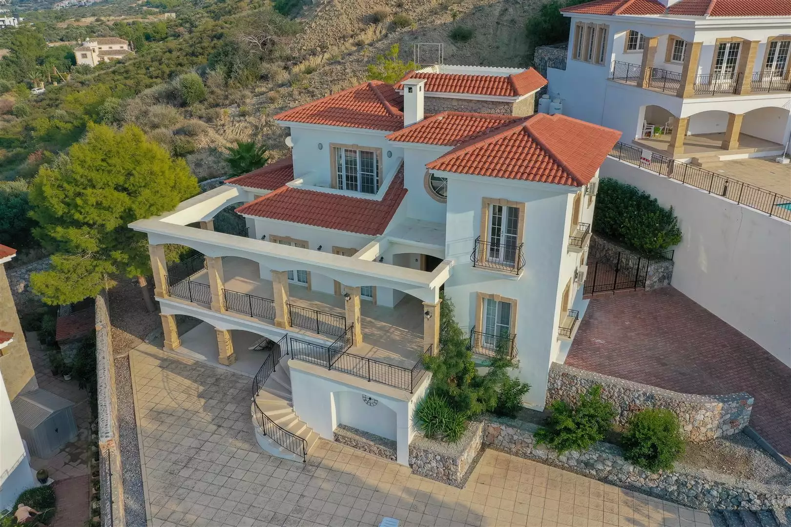 Вилла 96м² в Кипре, Алcанджак. Стоимостью 550000£ аренда фото-1