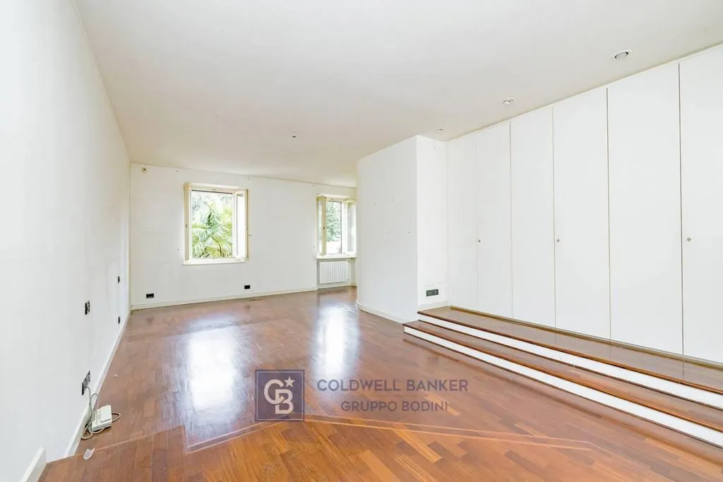 Дом 460м² в Италии, Бергамо. Стоимостью 1400000€ аренда фото-2