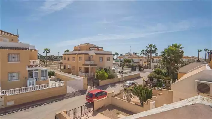 Дом 73м² в Испании, Сьюдад-Кесада. Стоимостью 112000€ аренда фото-18