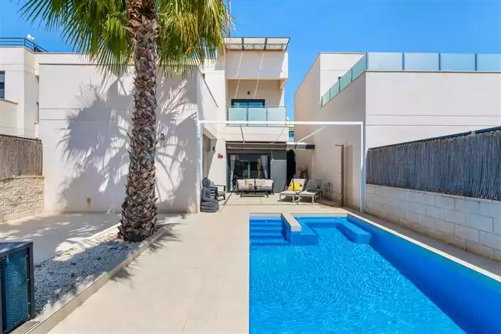 Дом 126м² в Испании, Сьюдад-Кесада. Стоимостью 310000€ аренда фото-30