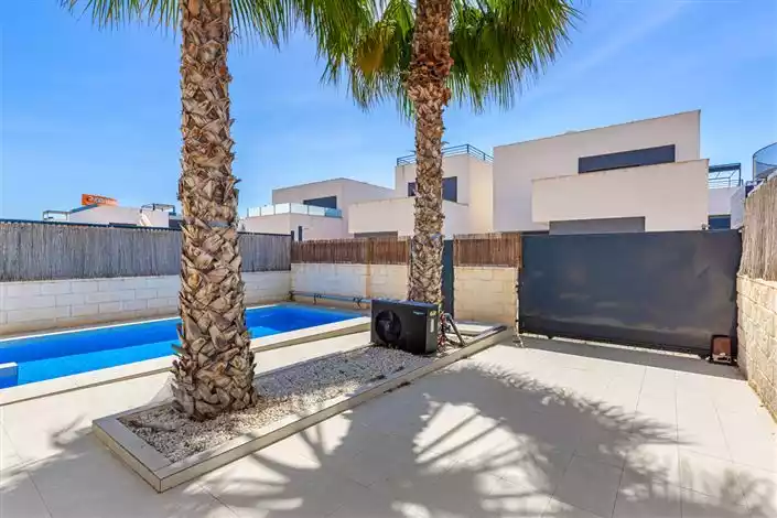 Дом 126м² в Испании, Сьюдад-Кесада. Стоимостью 310000€ аренда фото-32