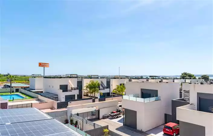 Дом 126м² в Испании, Сьюдад-Кесада. Стоимостью 310000€ аренда фото-35