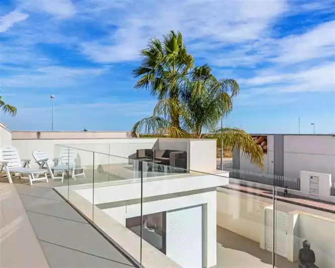 Дом 135м² в Испании, Сьюдад-Кесада. Стоимостью 389000€ аренда фото-16