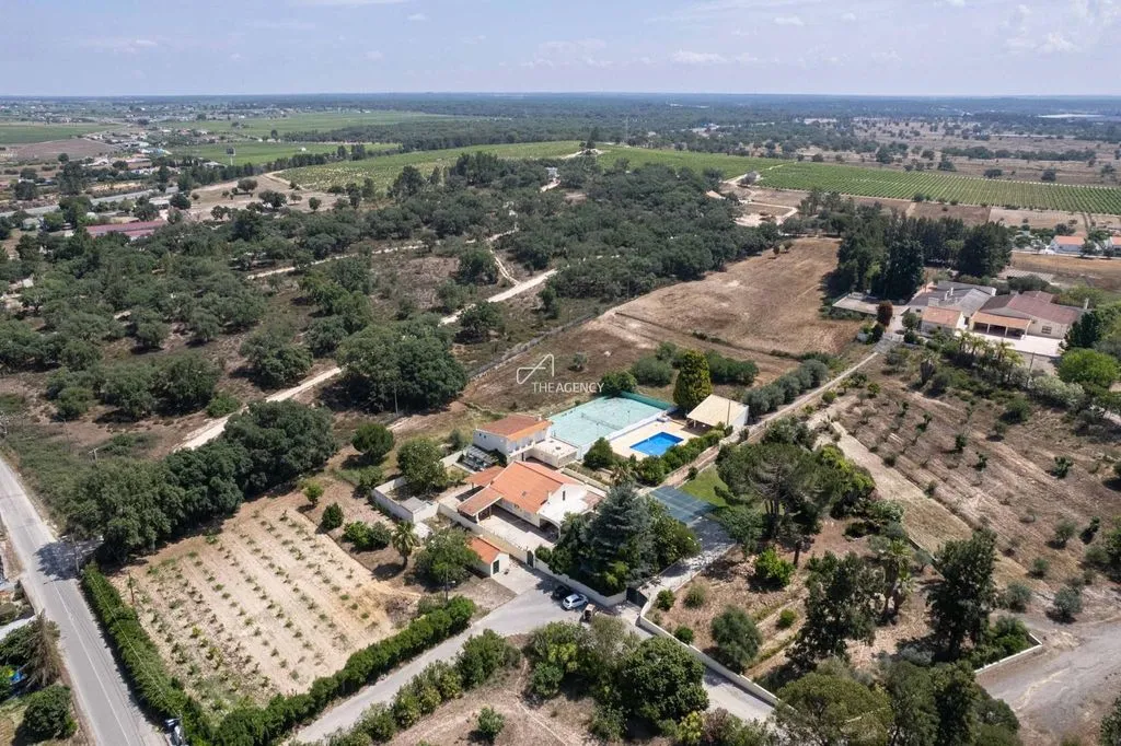 Дом 468м² в Португалии, Палмела. Стоимостью 1100000€ аренда фото-1