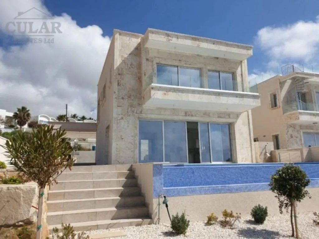Вилла 189м² в Кипре, Киссонерга. Стоимостью 2800000€ аренда фото-1