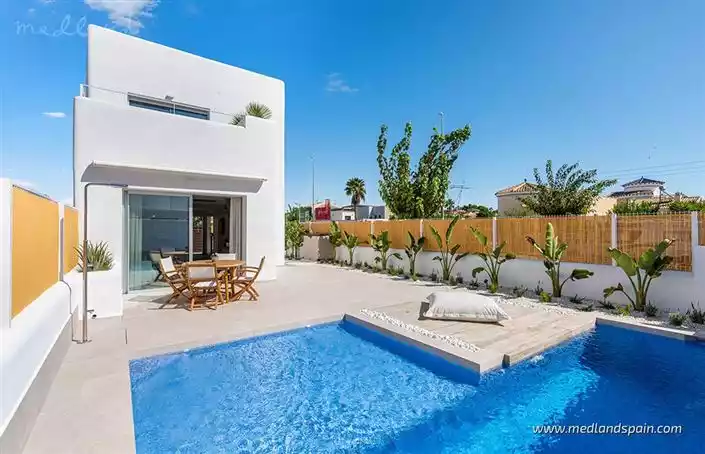 Дом 136м² в Испании, Аликанте. Стоимостью 369900€ аренда фото-1