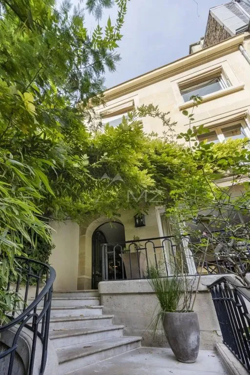 Дом 313м² в Франции, Париж. Стоимостью 8400000€ аренда фото-3