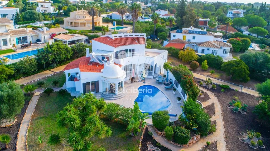 Дом 250м² в Португалии, Лагоа. Стоимостью 1100000€ аренда фото-1