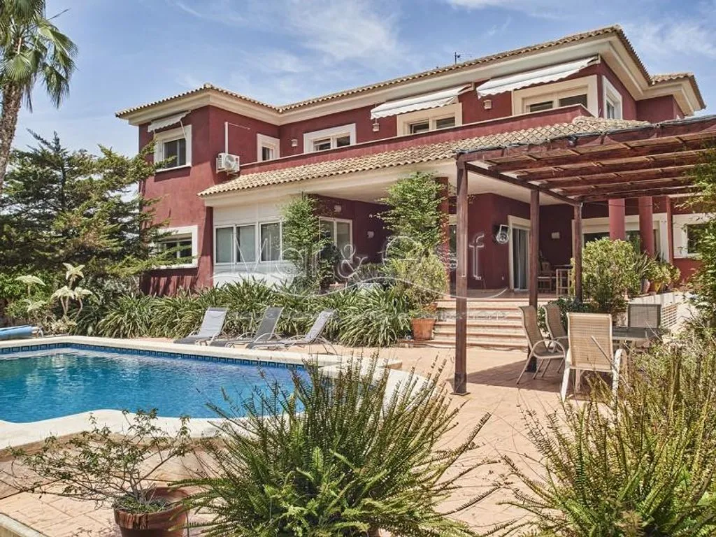 Дом 470м² в Испании, Аликанте. Стоимостью 1275000€ аренда фото-1