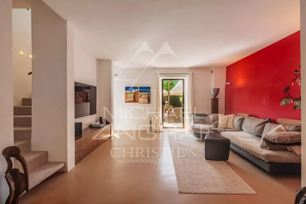 Дом 340м² в Франции, Менерб. Стоимостью 2990000€ аренда фото-4