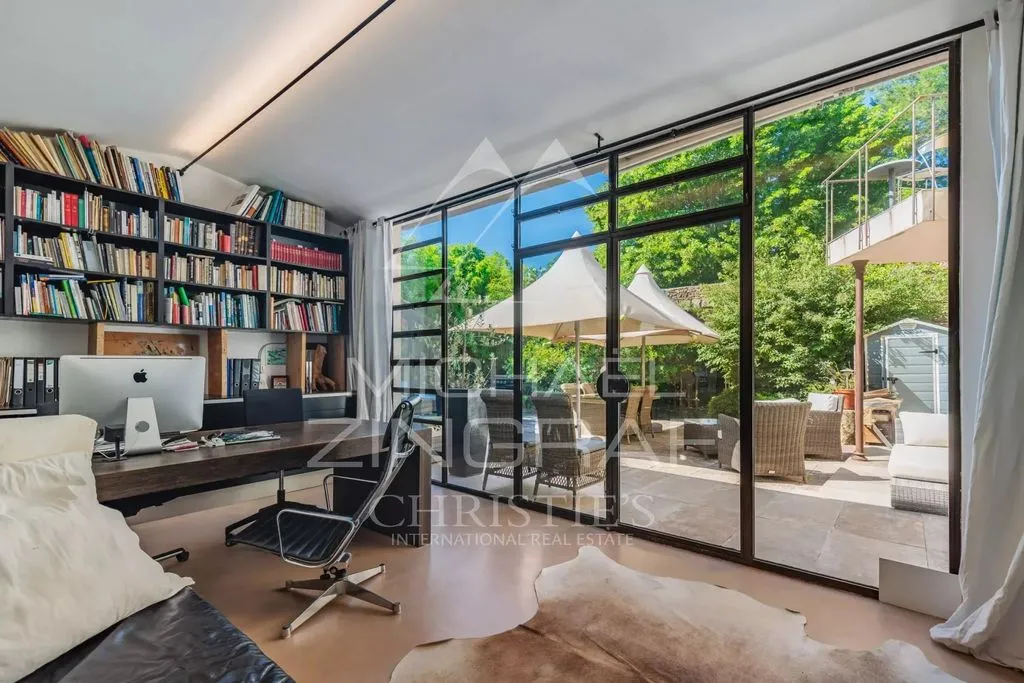 Дом 340м² в Франции, Менерб. Стоимостью 2990000€ аренда фото-5