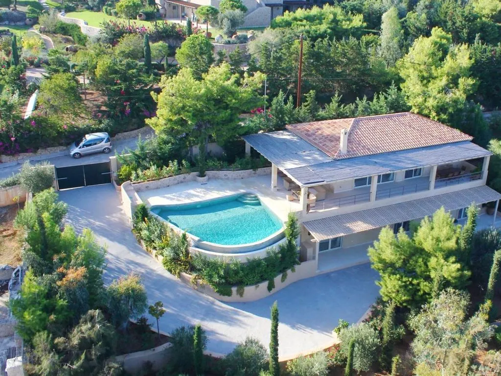 Дом 400м² в Португалии, Порту. Стоимостью 2750000€ аренда фото-1